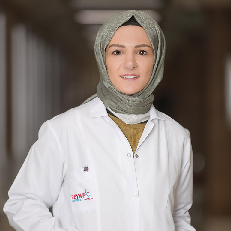 Dt. Merve Nur Aydın