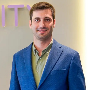 Op. Dr. Mert Sızmaz