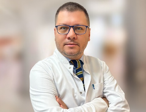 PROF. DR. ARDA ÖZYÜKSEL