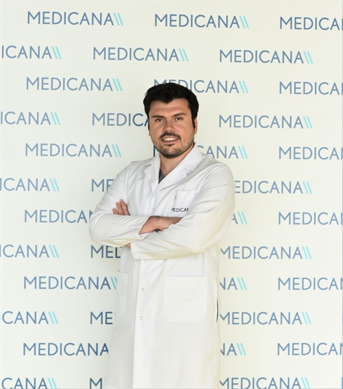 Dt. Şiar Atmaca  