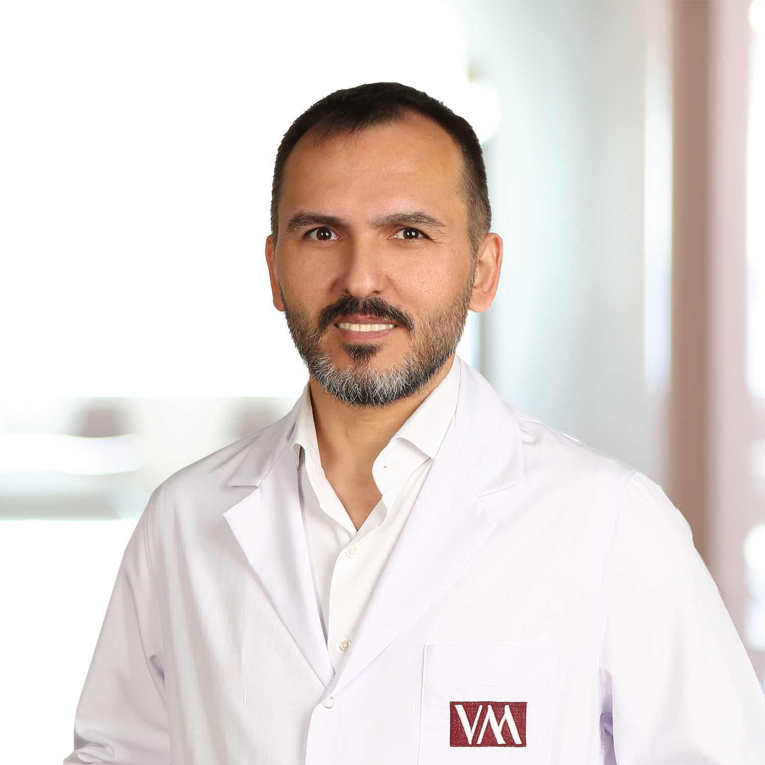 Op. Dr. Ali Gökkaya 
