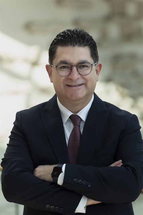 Dr. Deniz Yorgancılar 