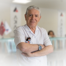 MD. İsmail Emin Hiçyılmaz