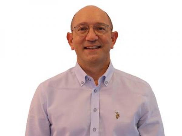 Dr. Dentist Okan Acar