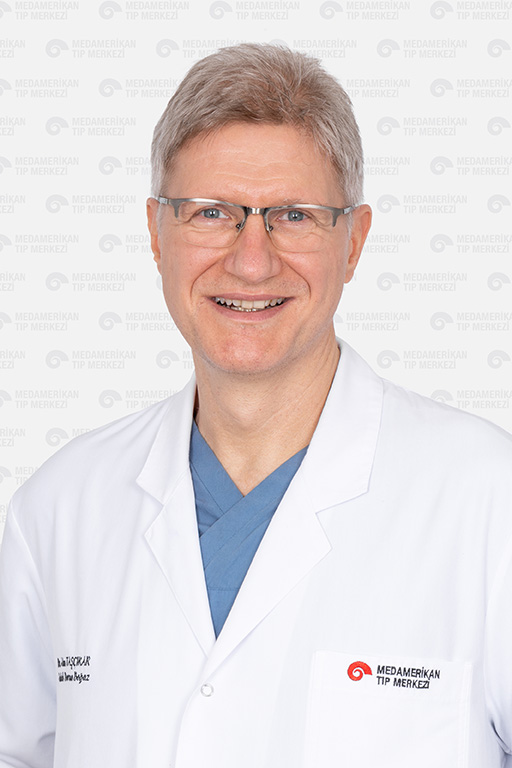 Dr. Akın Taşçıkar 
