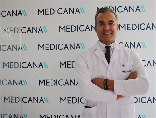 Op. Dr. İshak Cevdet Karataş