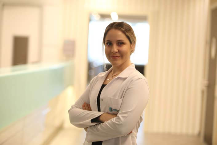 Psychologist Cemre Ece GÖKPINAR 