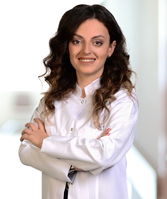 Dietitian Derya Mergen