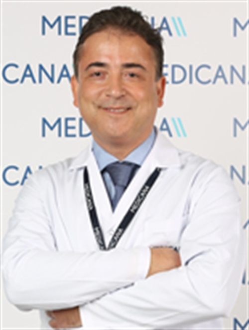 Exp. Dr. Rıza Kuruefe